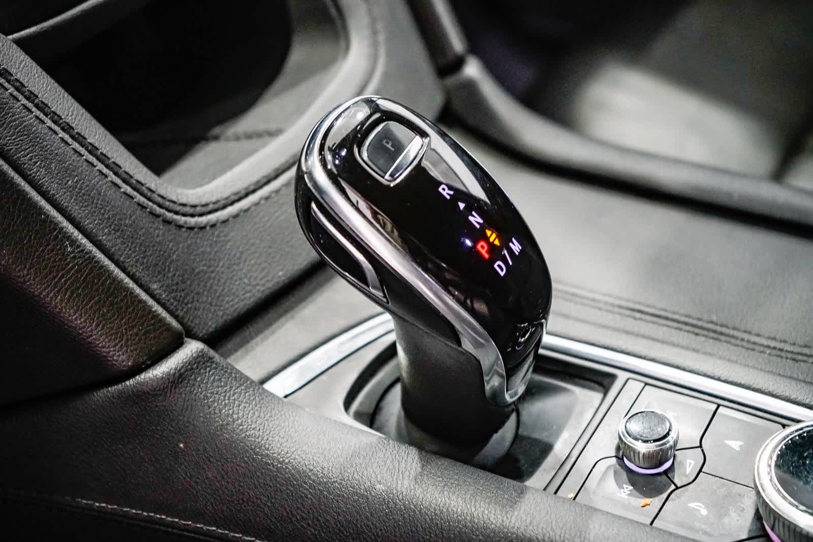 Thumbnail: 2023 Cadillac XT6 - 23