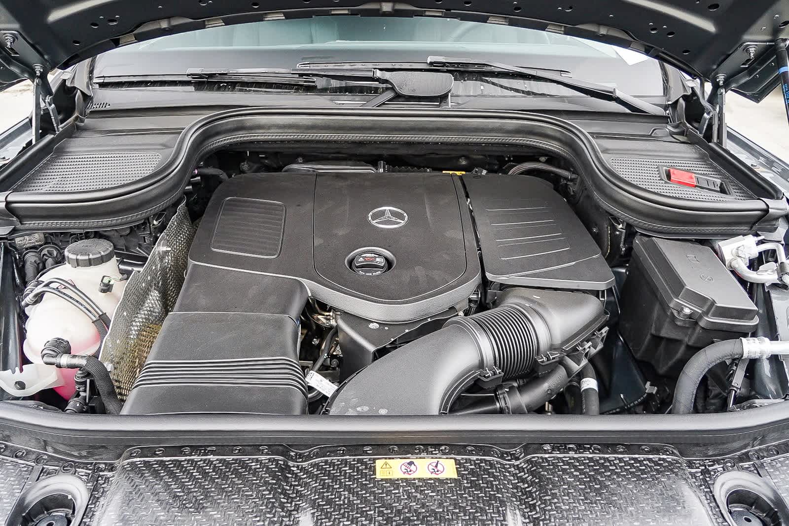 Thumbnail: 2026 Mercedes-Benz GLE - 12