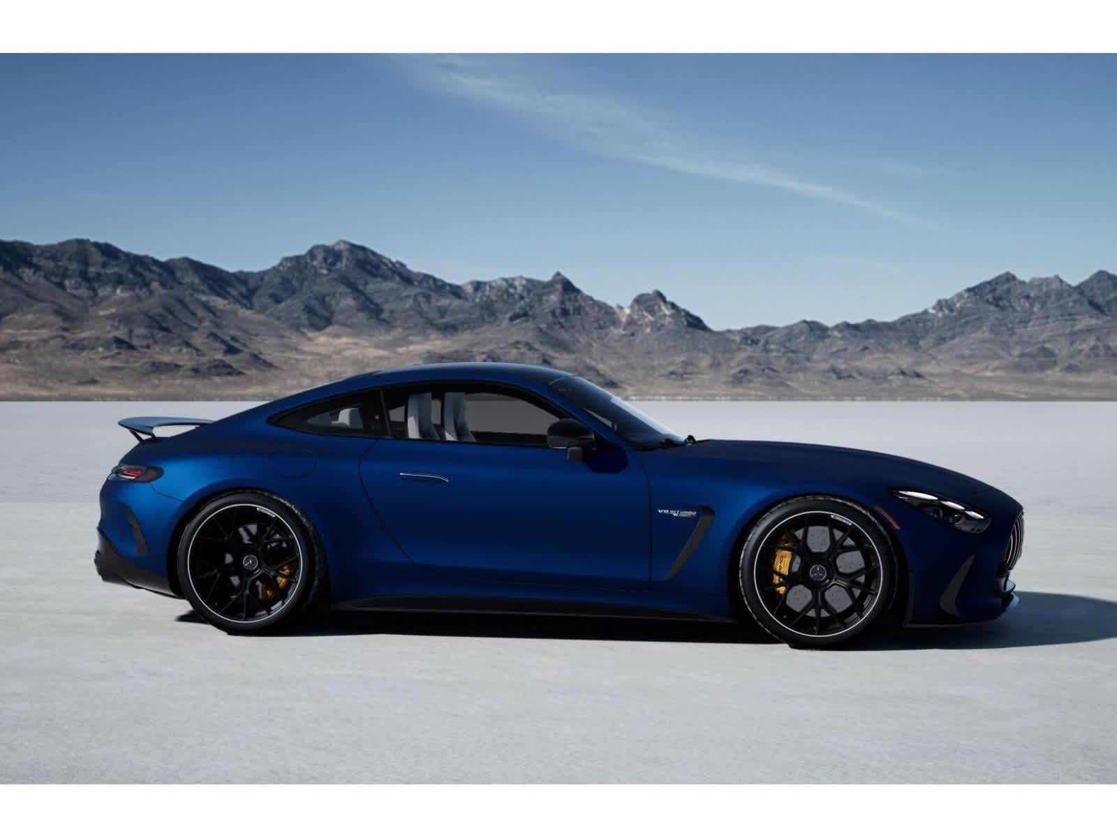 Thumbnail: 2025 Mercedes-Benz AMG GT - 43