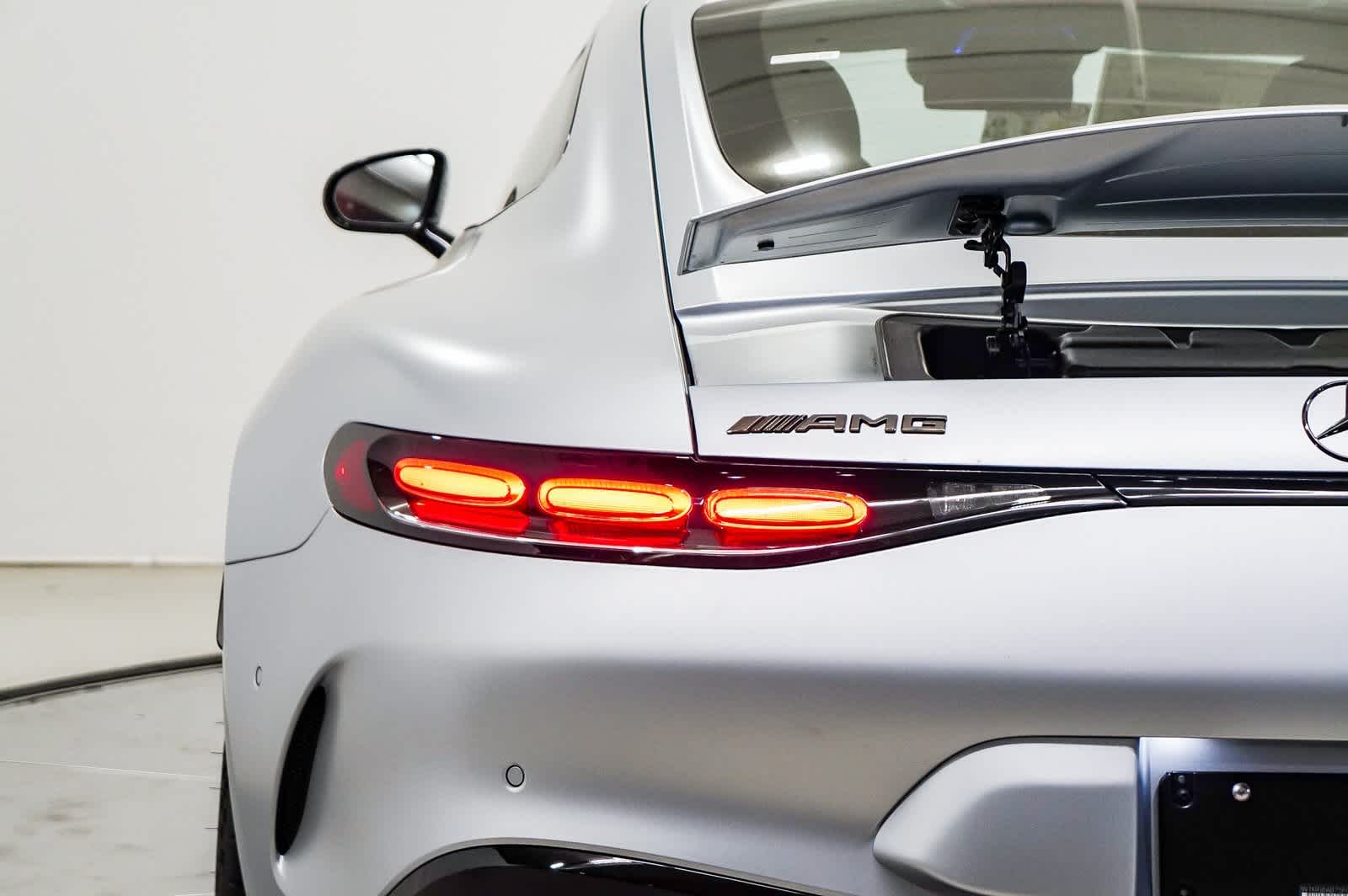 2025 Mercedes-Benz AMG GT 55 9