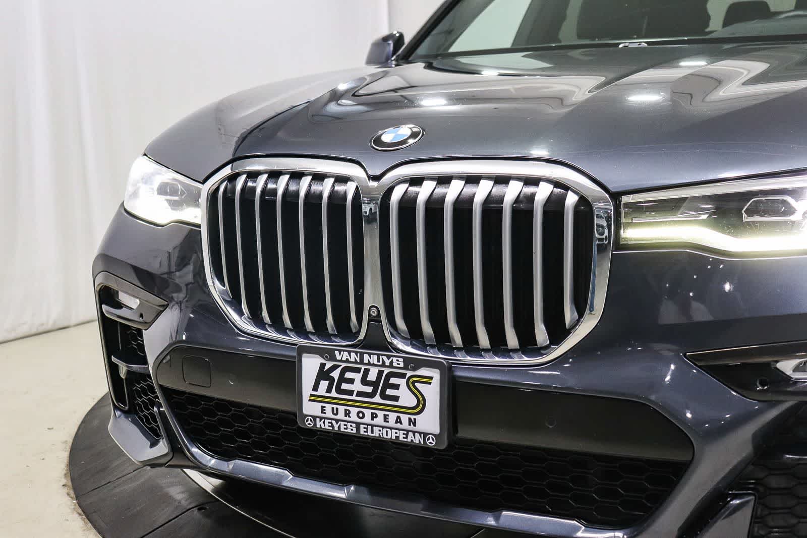 Thumbnail: 2020 BMW X7 - 7
