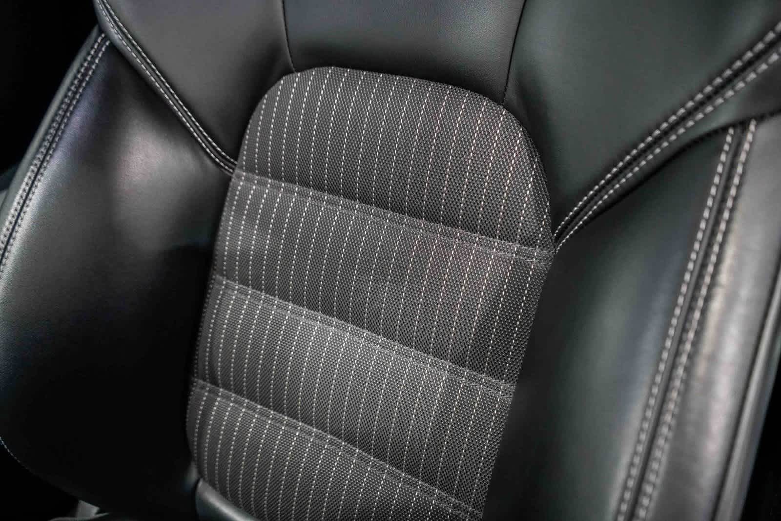 Thumbnail: 2024 Porsche Macan - 26