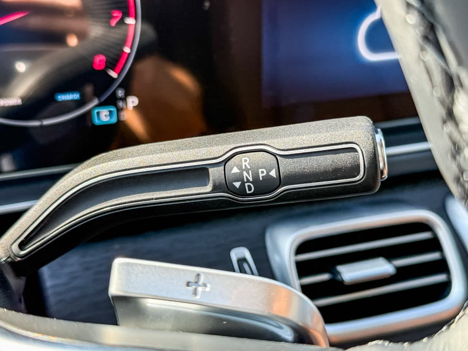 Thumbnail: 2026 Mercedes-Benz GLE - 24