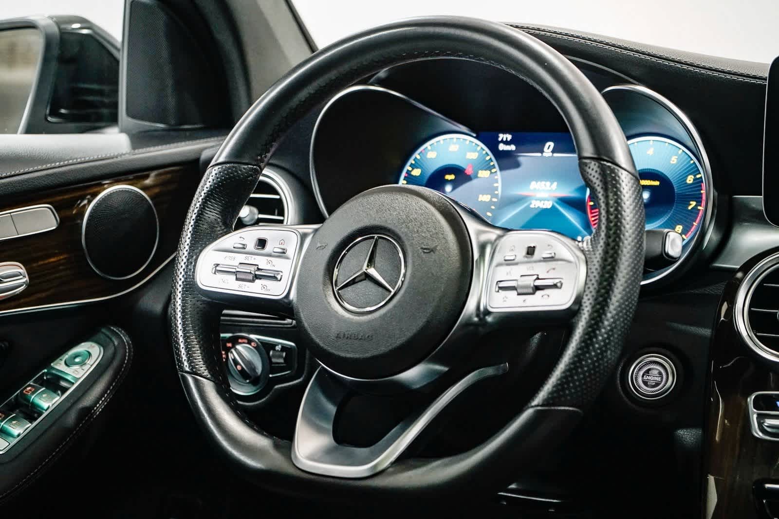 Thumbnail: 2023 Mercedes-Benz GLC - 15