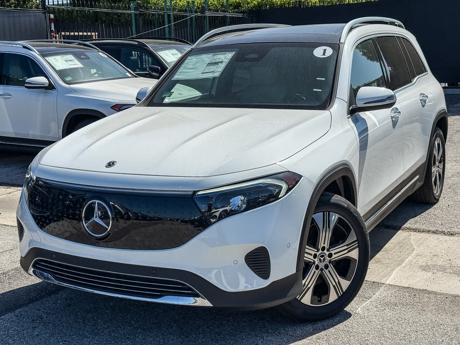 2024 Mercedes-Benz EQB 300 -
                  Van Nuys, CA