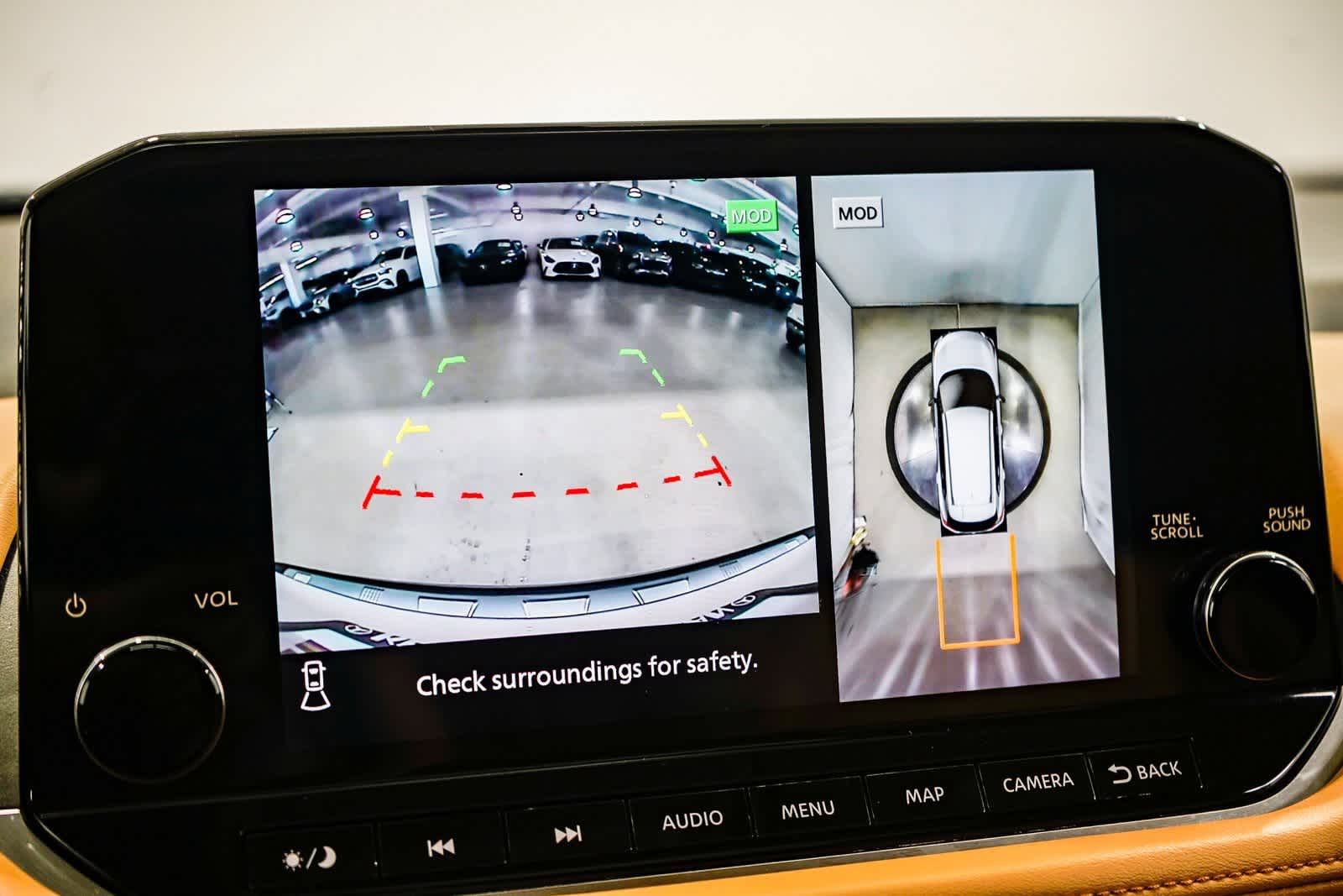 Thumbnail: 2022 Nissan Rogue - 24