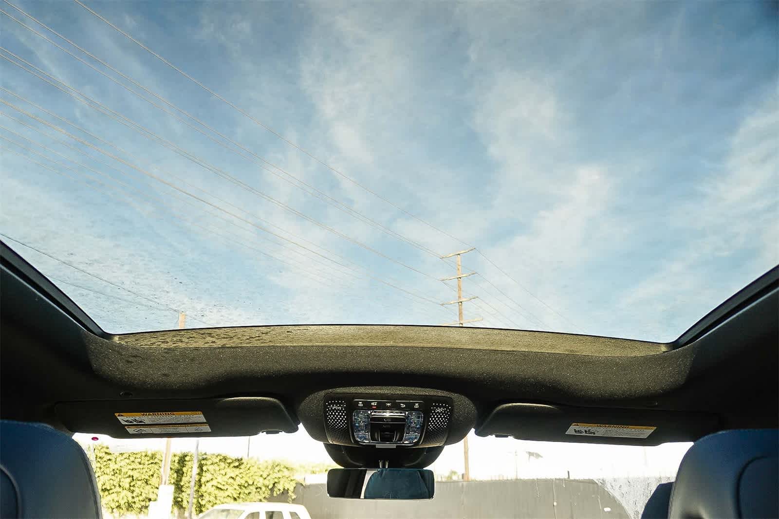 Thumbnail: 2026 Mercedes-Benz GLE - 19