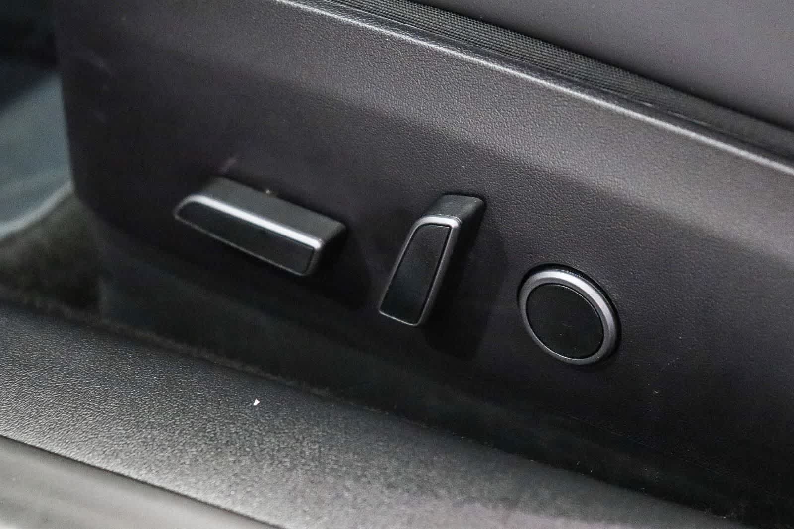 Thumbnail: 2022 Tesla Model 3 - 20