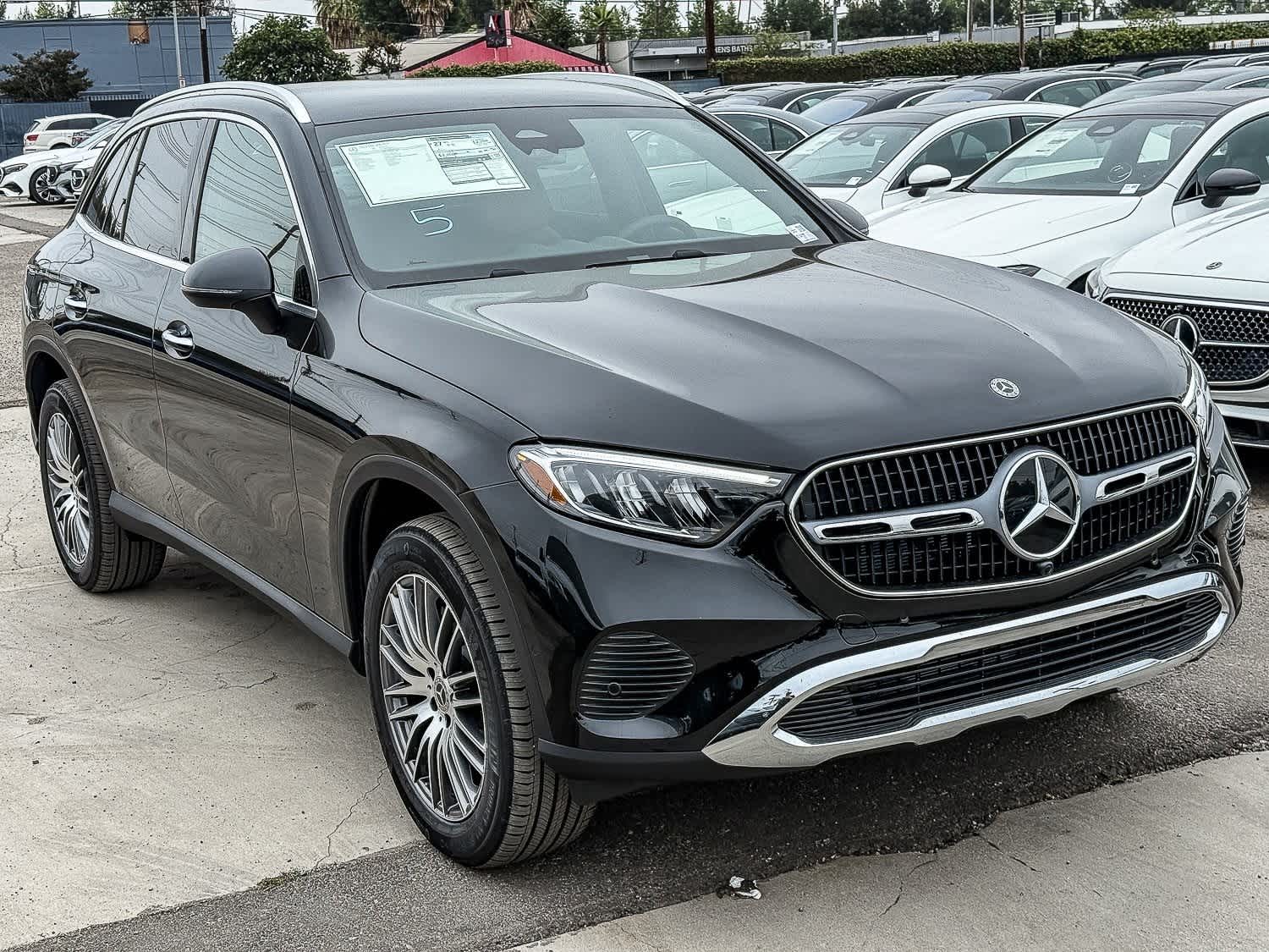 Thumbnail: 2025 Mercedes-Benz GLC - 3