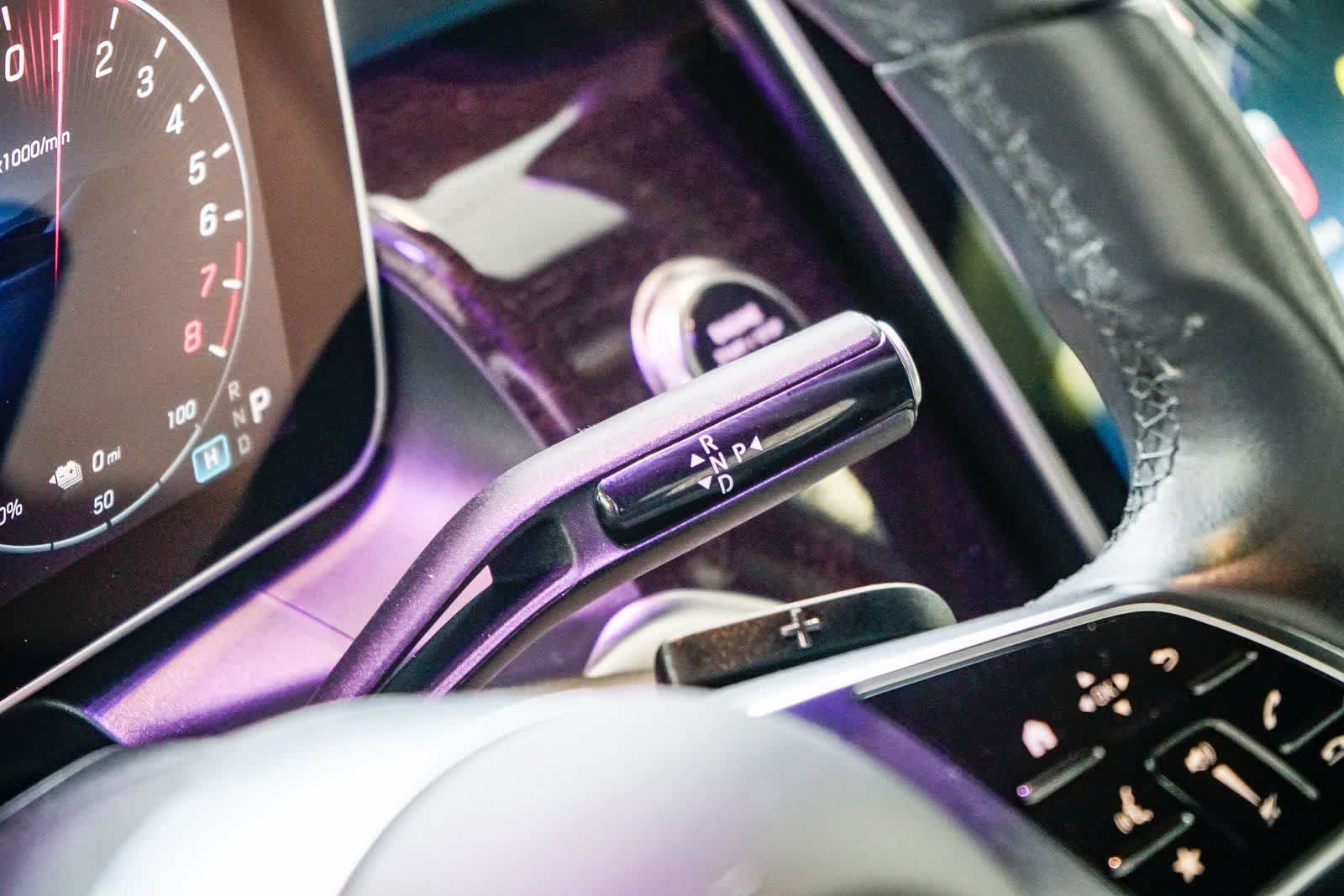 Thumbnail: 2025 Mercedes-Benz GLC - 20