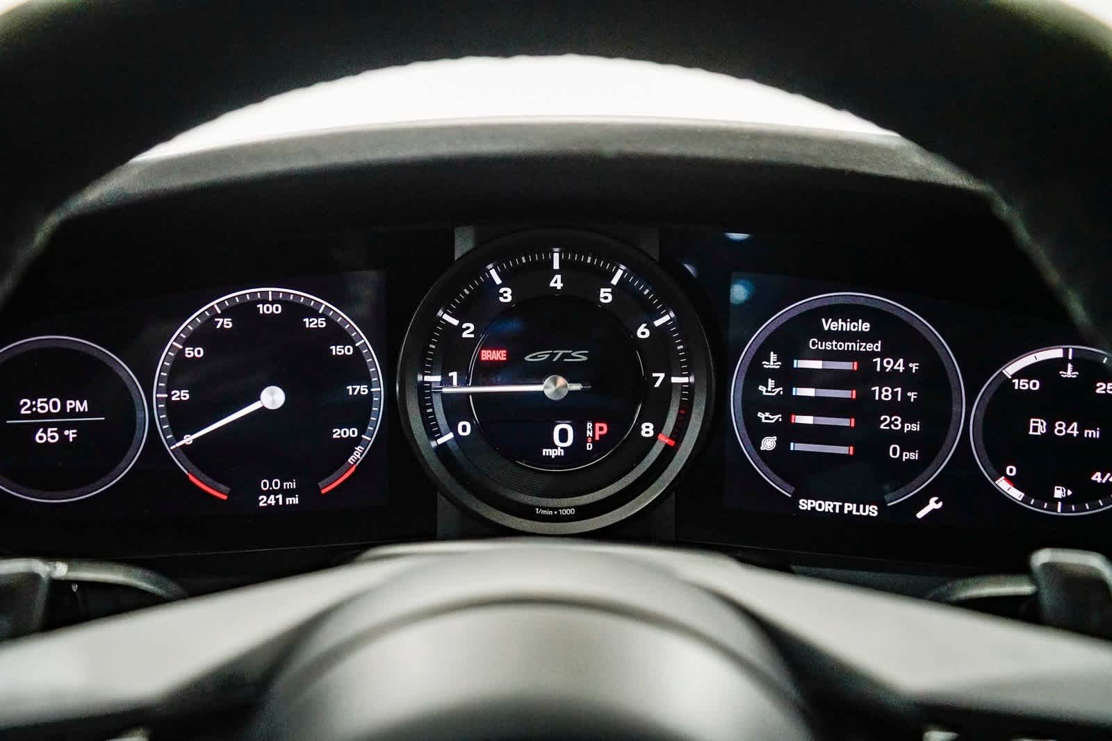 Thumbnail: 2022 Porsche 911 - 27