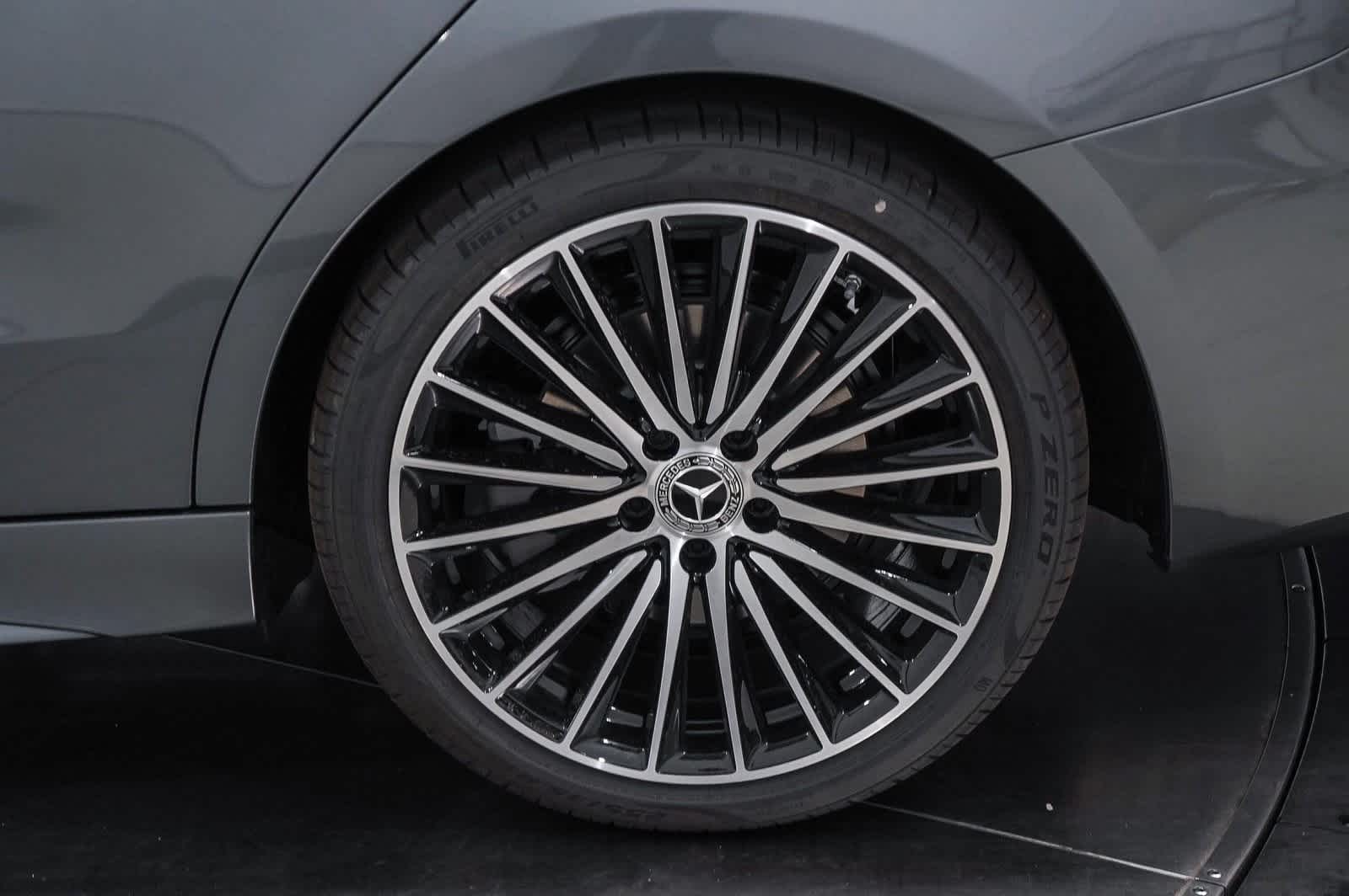 Thumbnail: 2025 Mercedes-Benz C-Class - 11