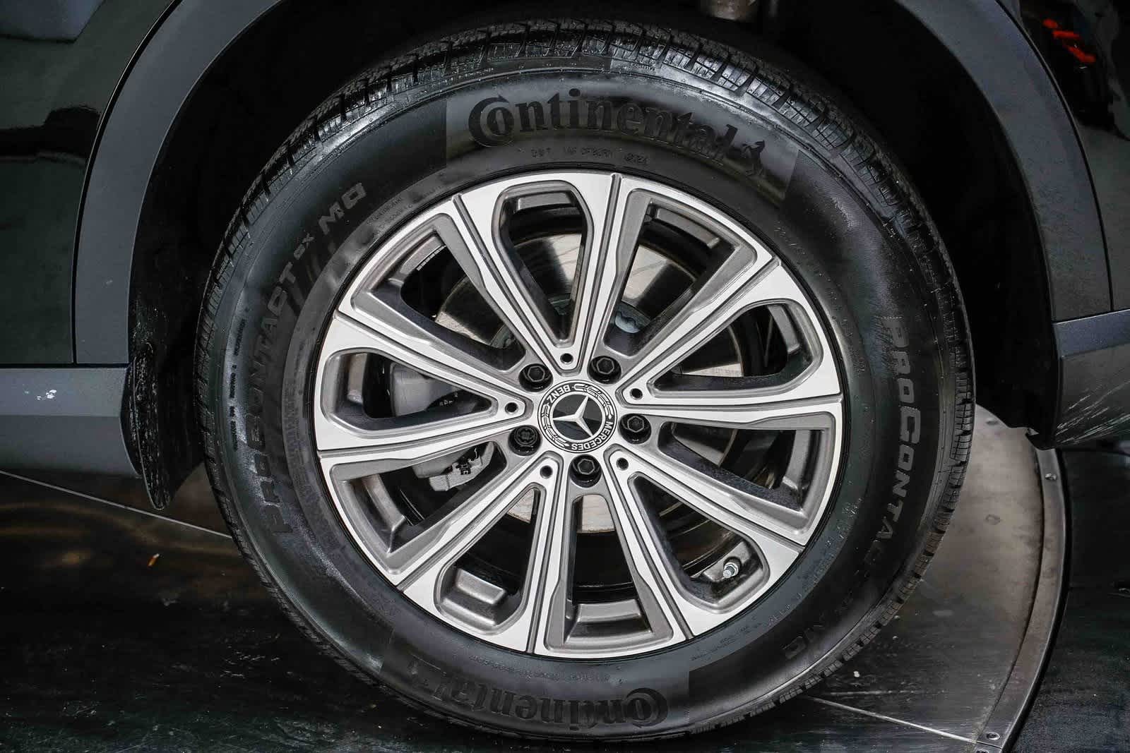 Thumbnail: 2025 Mercedes-Benz GLC - 10