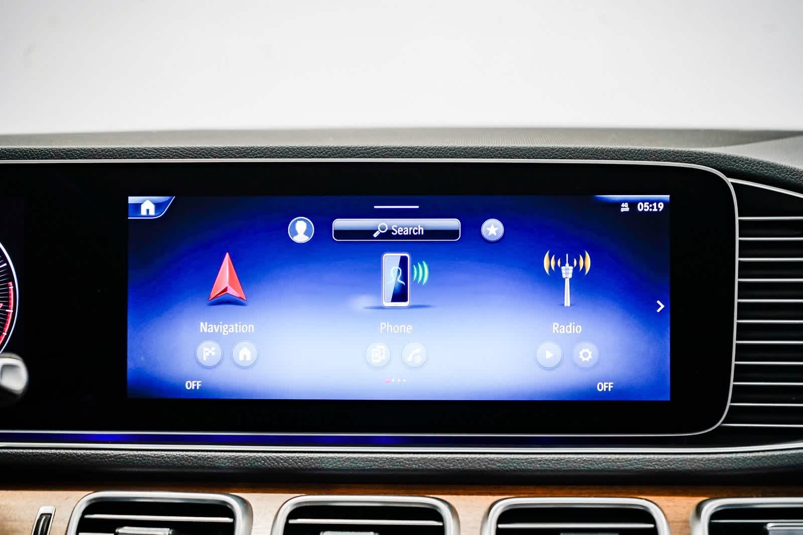 Thumbnail: 2025 Mercedes-Benz GLE - 14