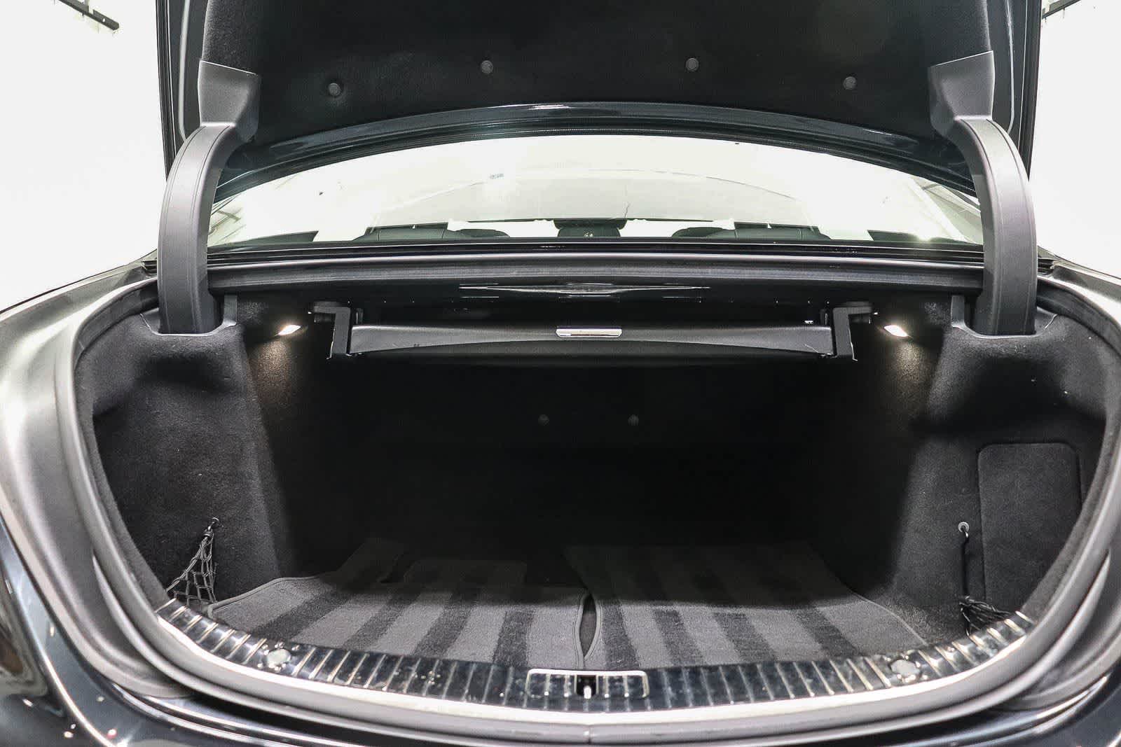 Thumbnail: 2016 Mercedes-Benz S-Class - 28