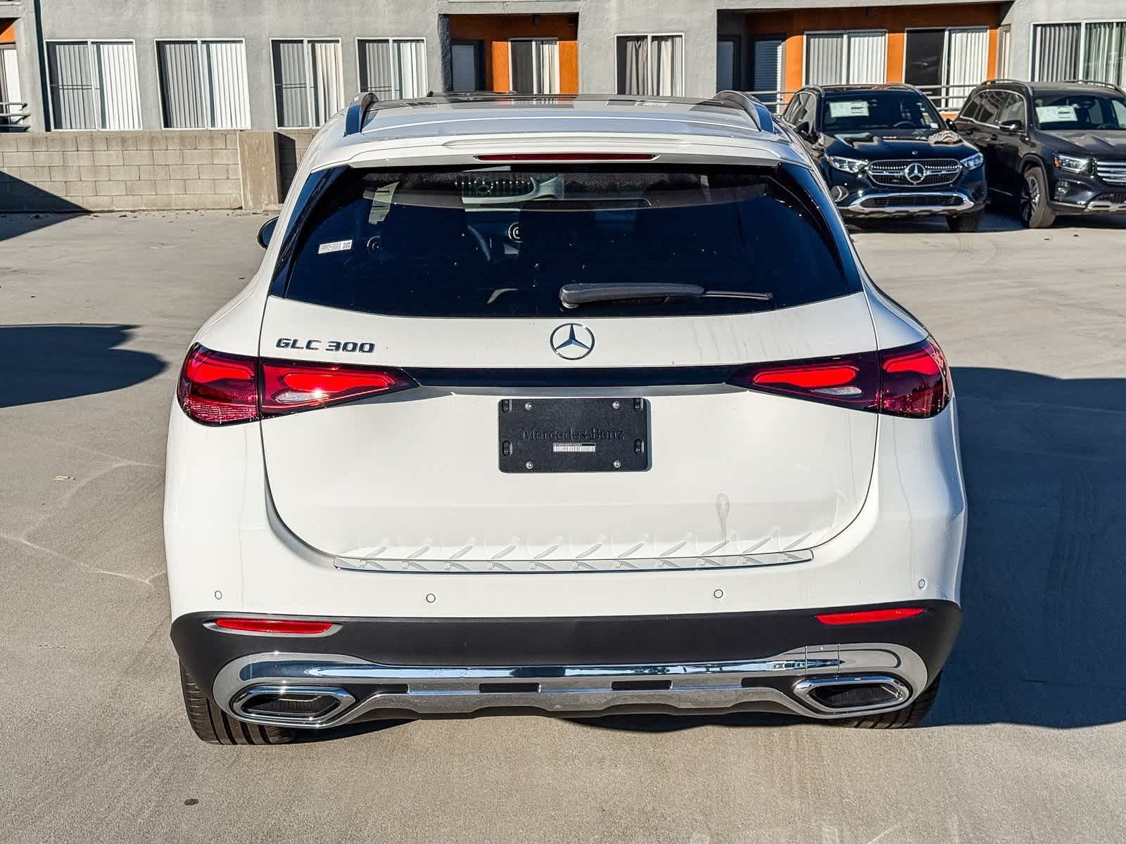 Thumbnail: 2026 Mercedes-Benz GLC - 5