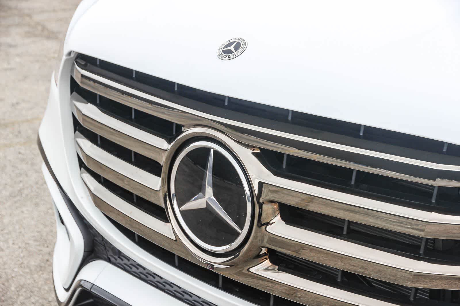 Thumbnail: 2026 Mercedes-Benz GLS - 9