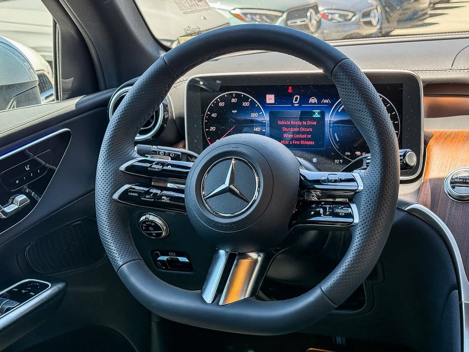 Thumbnail: 2025 Mercedes-Benz GLC - 16