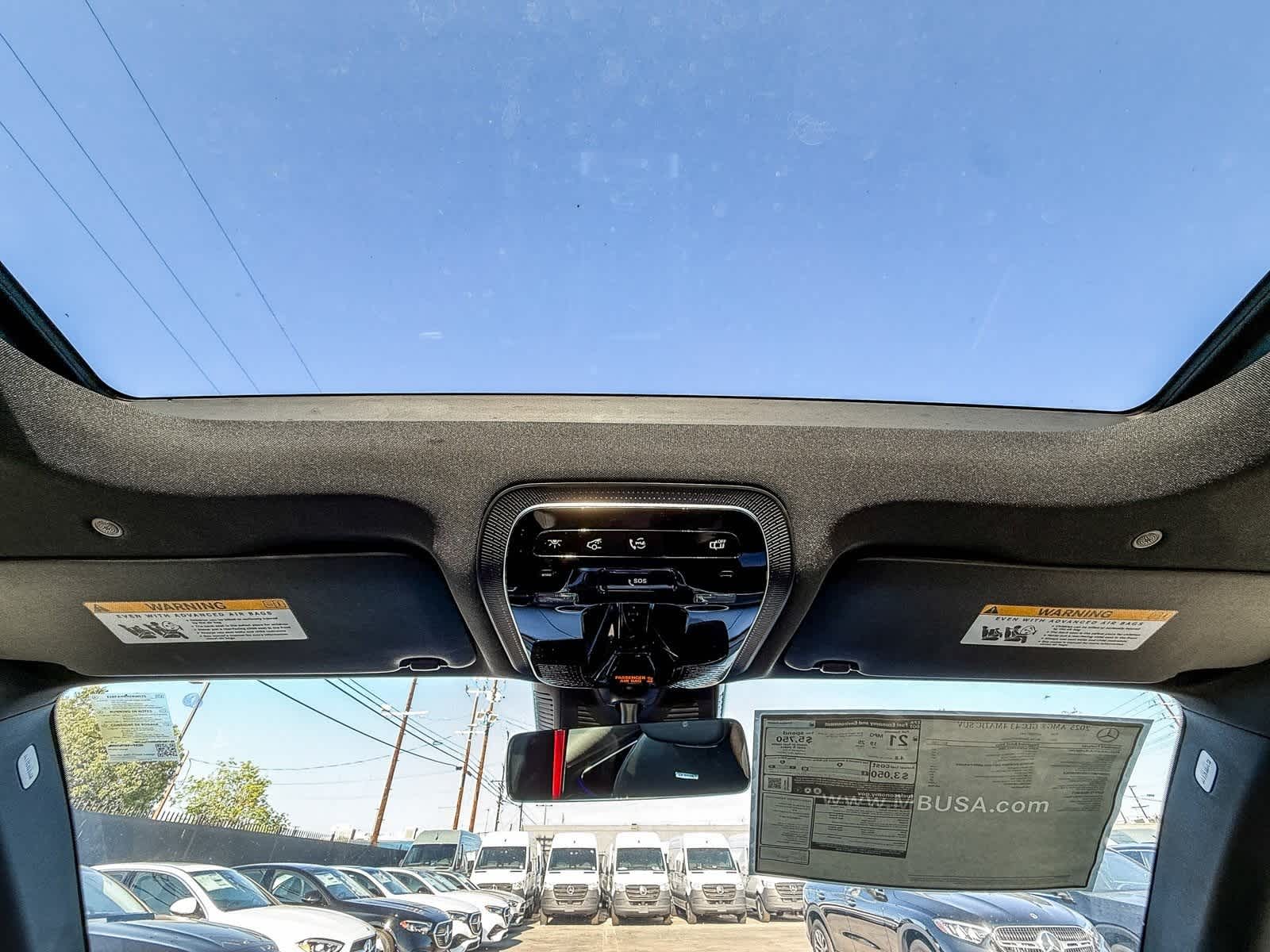 Thumbnail: 2025 Mercedes-Benz GLC - 17