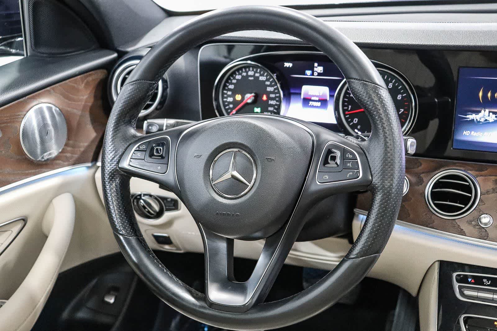 Thumbnail: 2017 Mercedes-Benz E-Class - 16