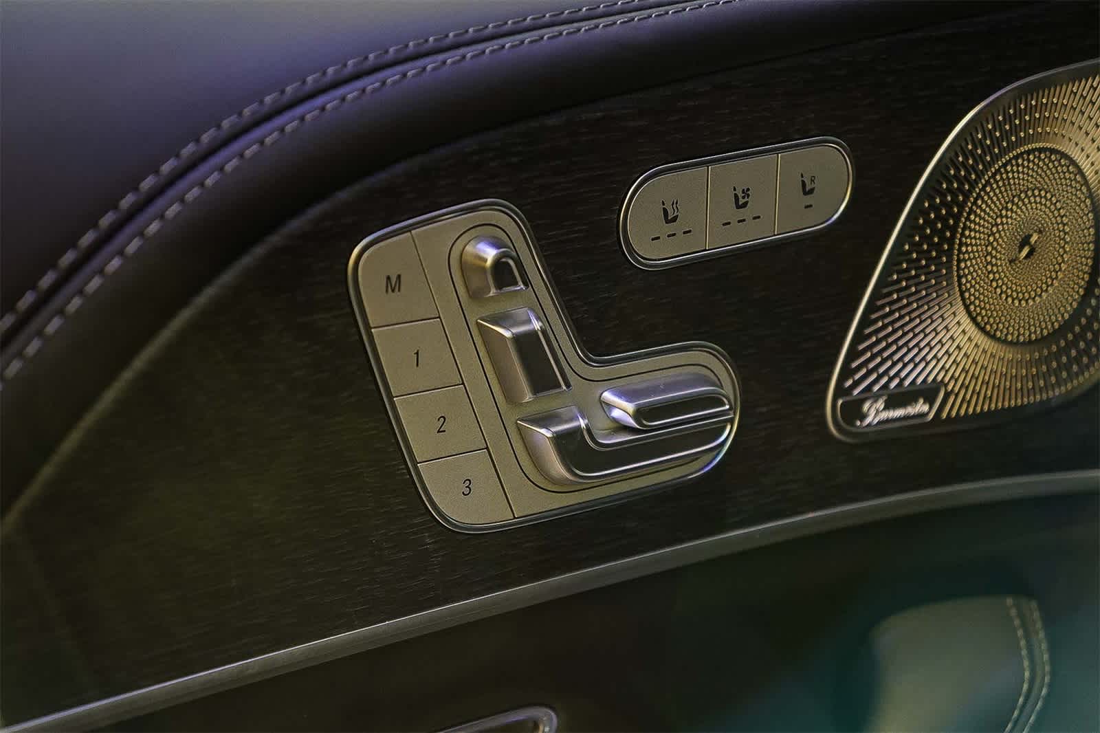 Thumbnail: 2026 Mercedes-Benz GLS - 25