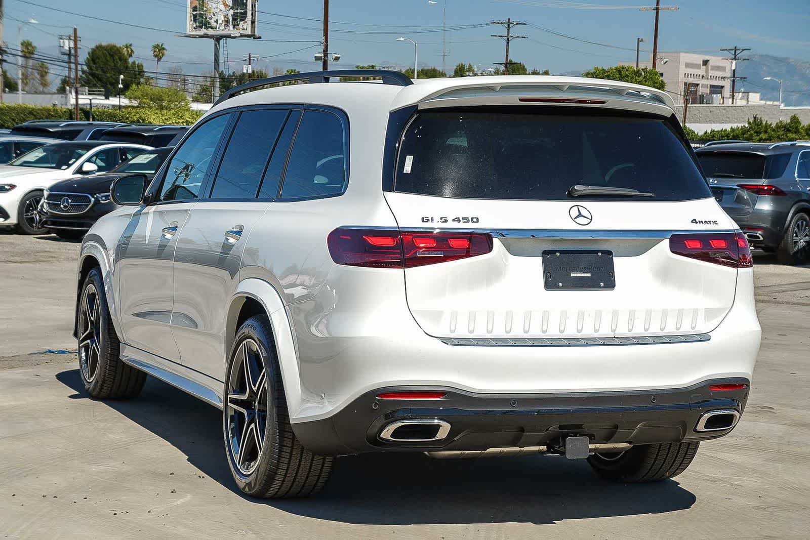 Thumbnail: 2026 Mercedes-Benz GLS - 6