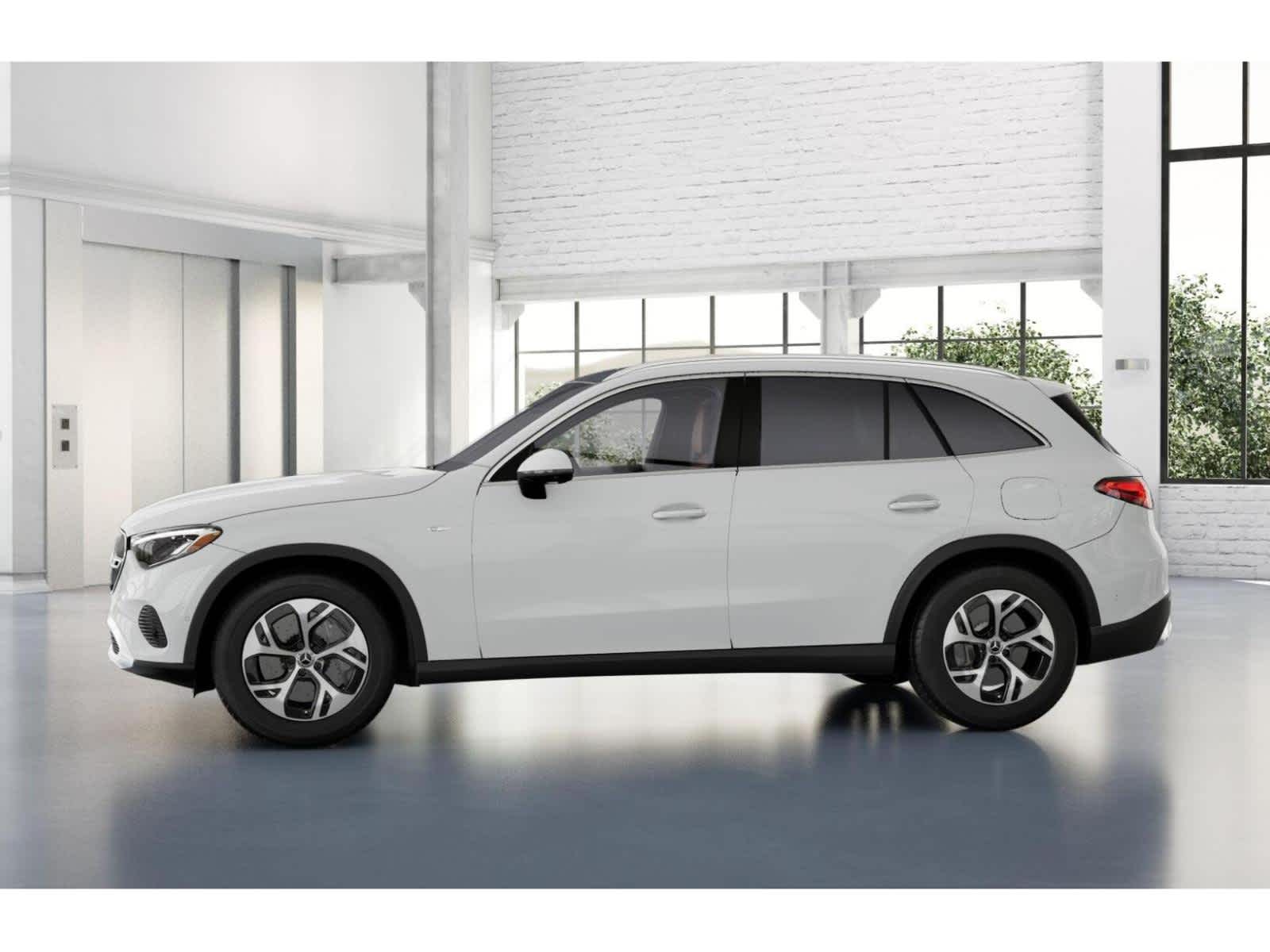 Thumbnail: 2025 Mercedes-Benz GLC - 34