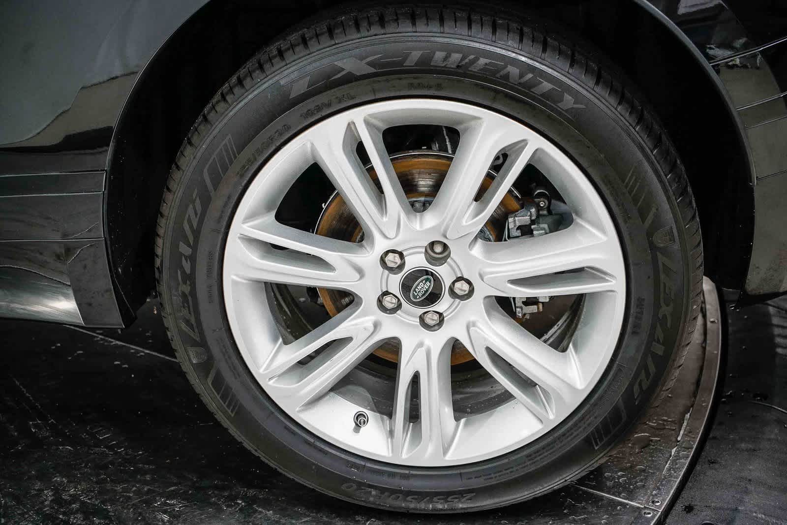 Thumbnail: 2024 Land Rover Range Rover Velar - 10