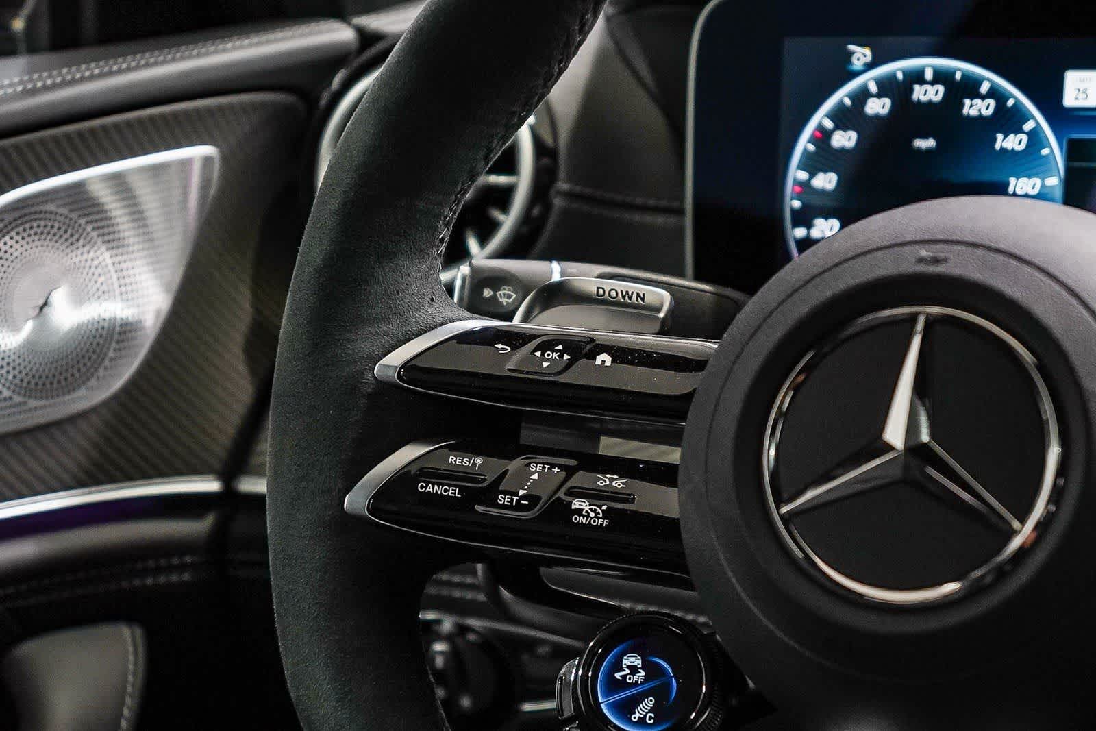 Thumbnail: 2026 Mercedes-Benz AMG GT - 17