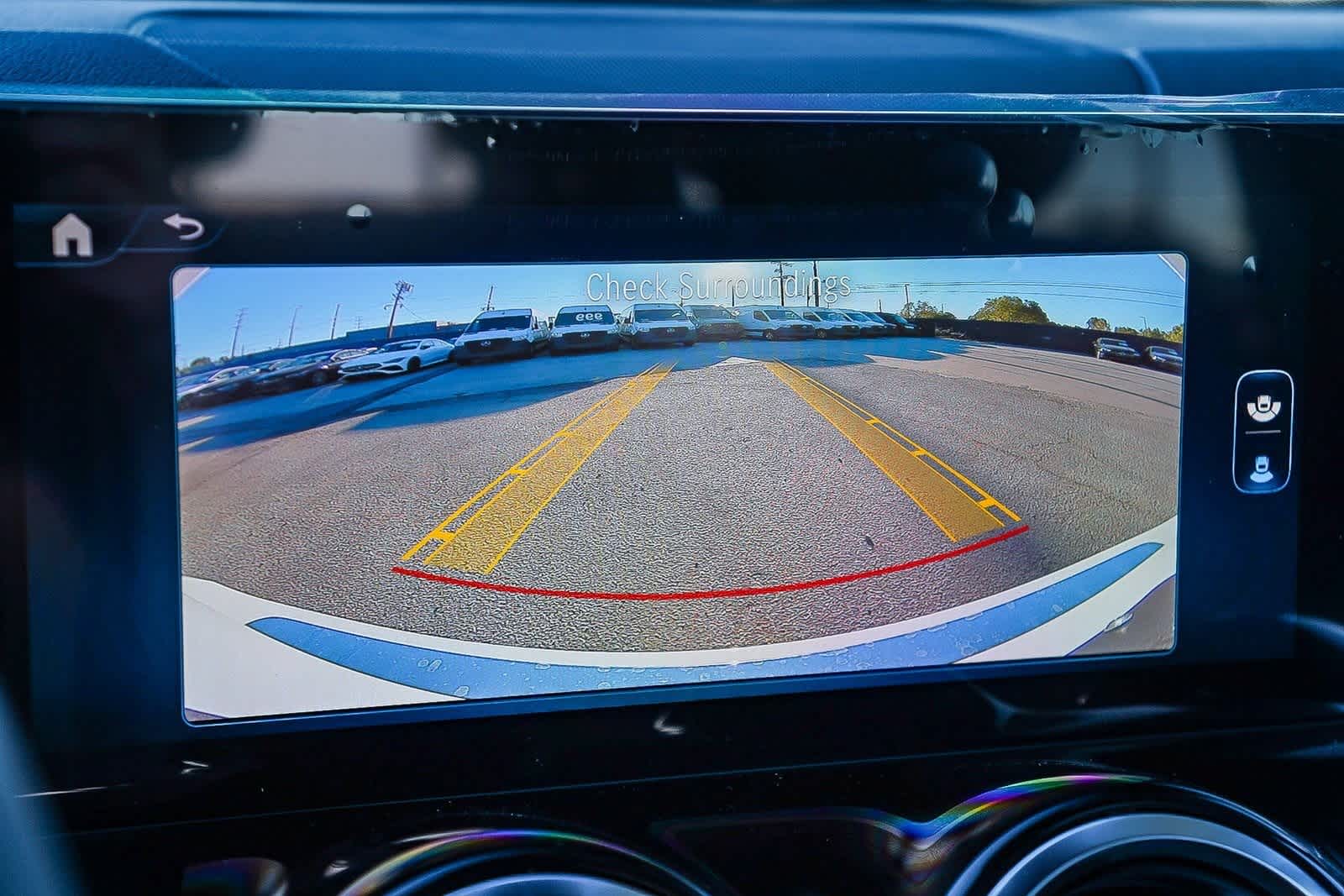 Thumbnail: 2026 Mercedes-Benz GLB - 28