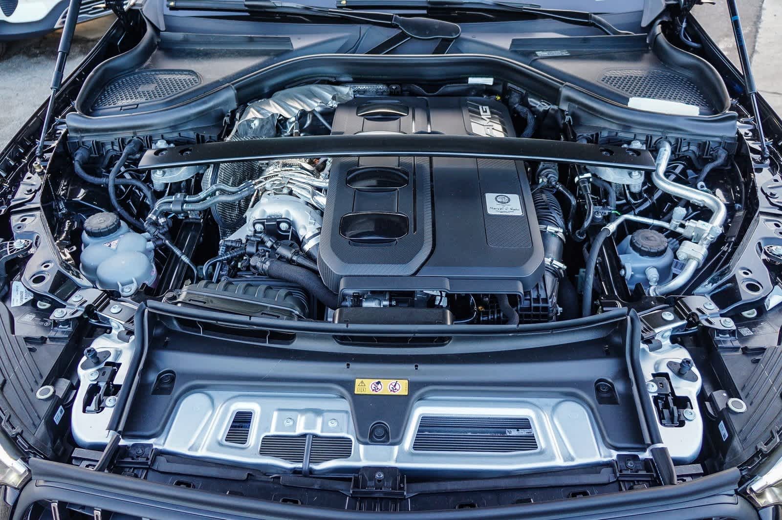 Thumbnail: 2025 Mercedes-Benz GLC - 25