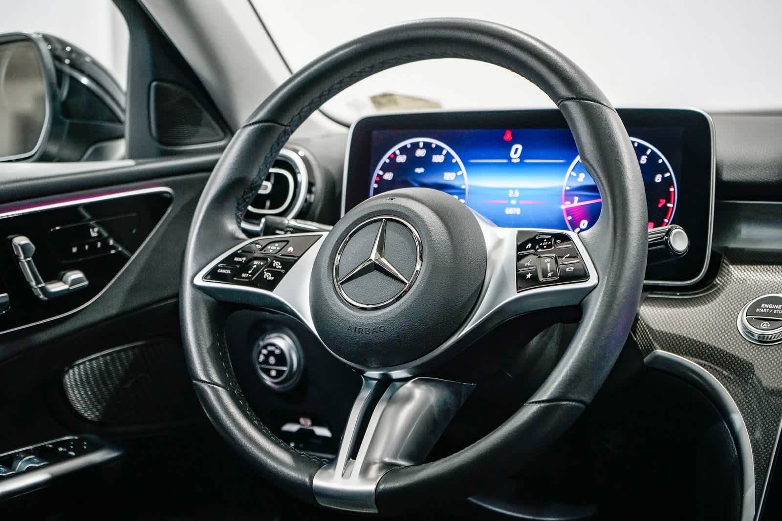 Thumbnail: 2025 Mercedes-Benz C-Class - 15