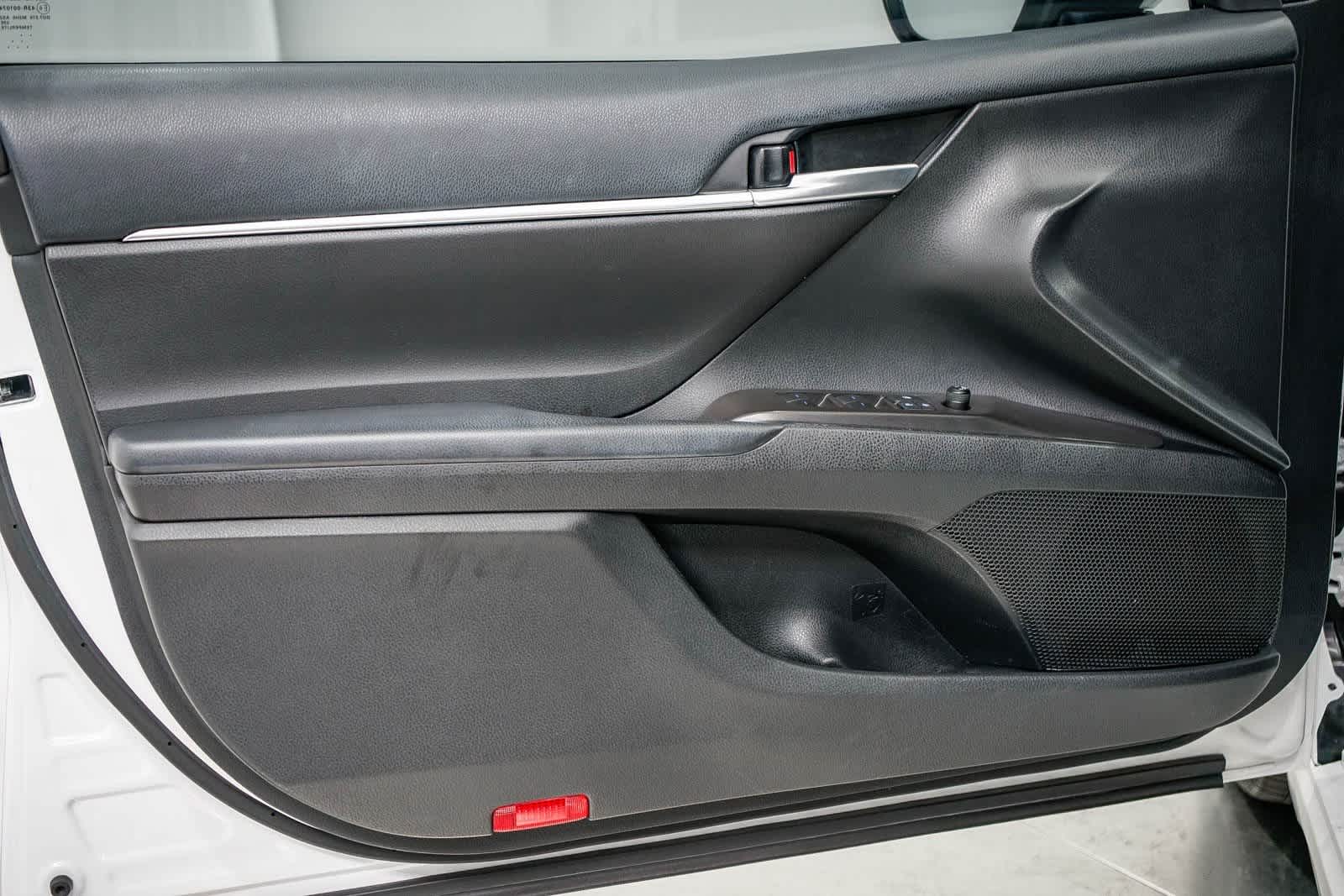 Thumbnail: 2023 Toyota Camry - 18