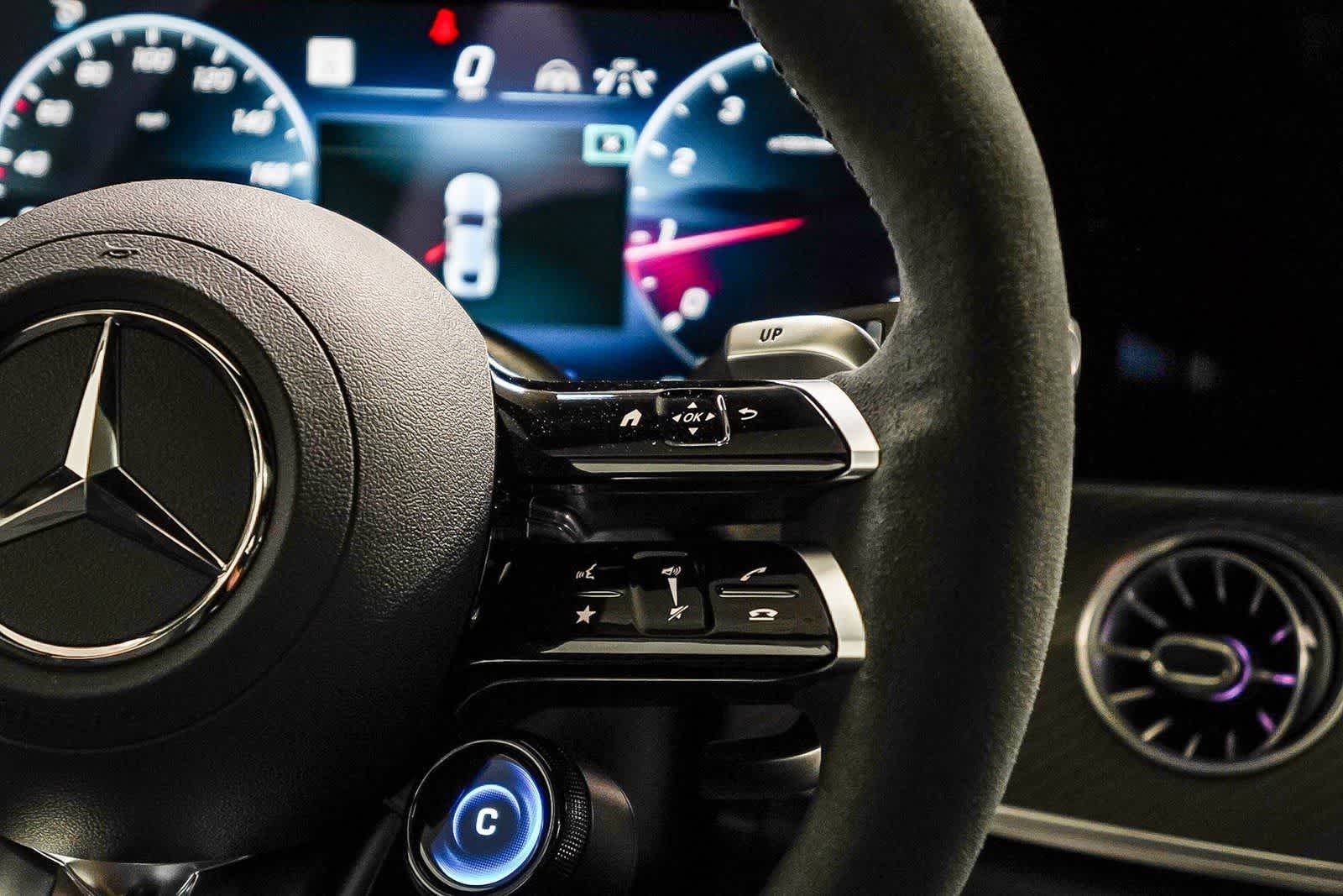Thumbnail: 2026 Mercedes-Benz AMG GT - 18