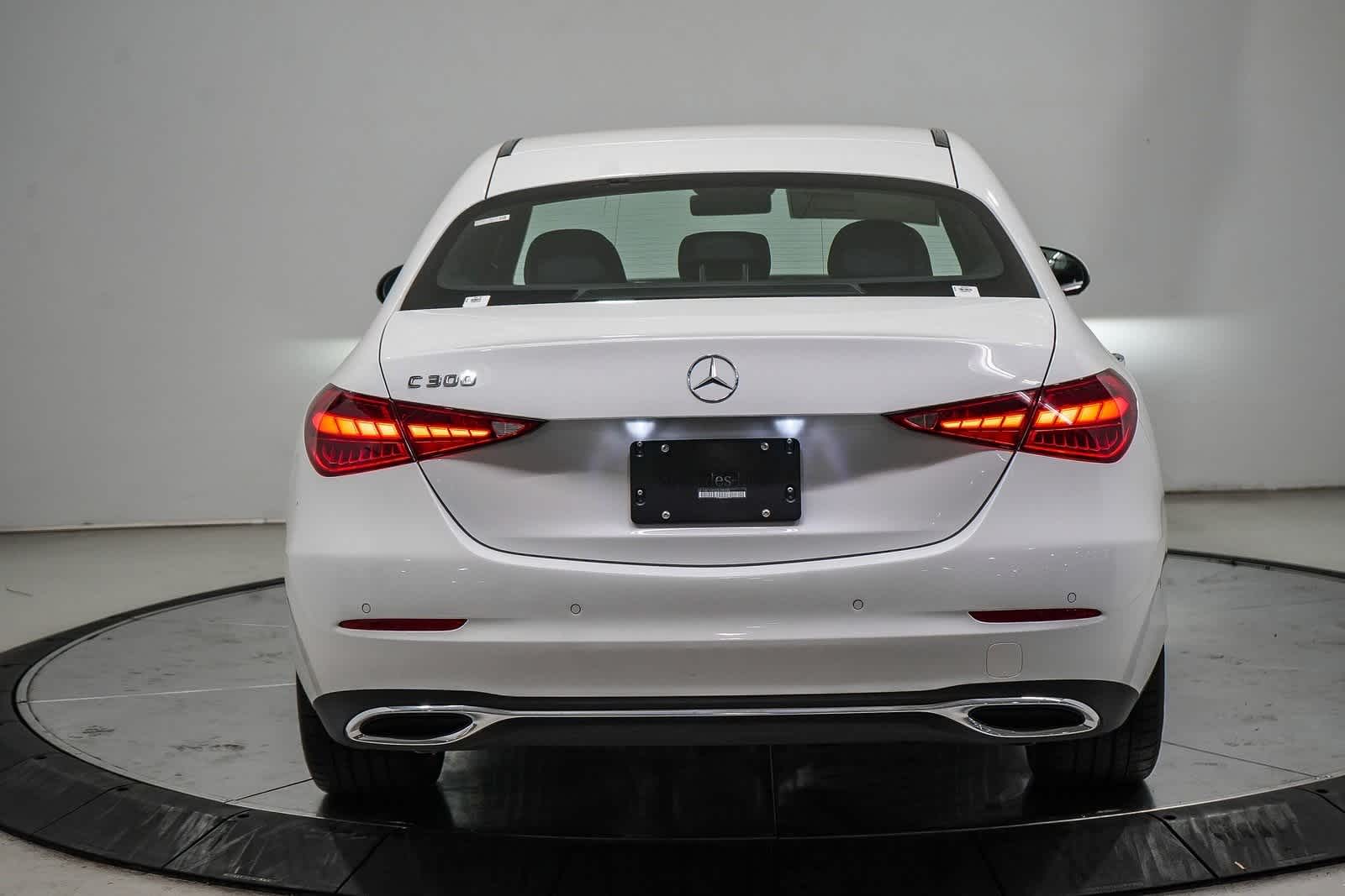 Thumbnail: 2025 Mercedes-Benz C-Class - 3