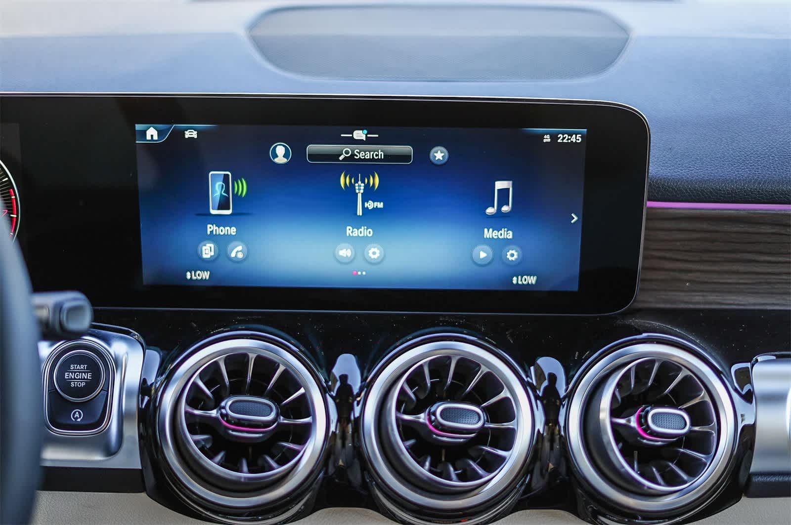 Thumbnail: 2026 Mercedes-Benz GLB - 16