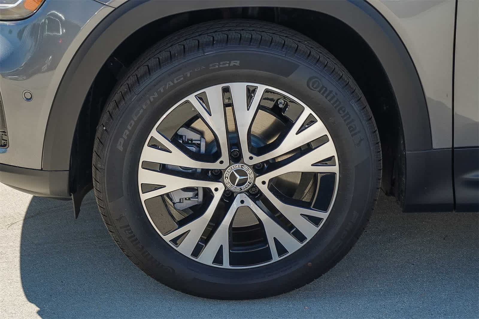 Thumbnail: 2026 Mercedes-Benz GLB - 10