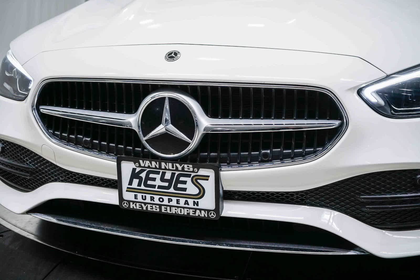 Thumbnail: 2025 Mercedes-Benz C-Class - 8