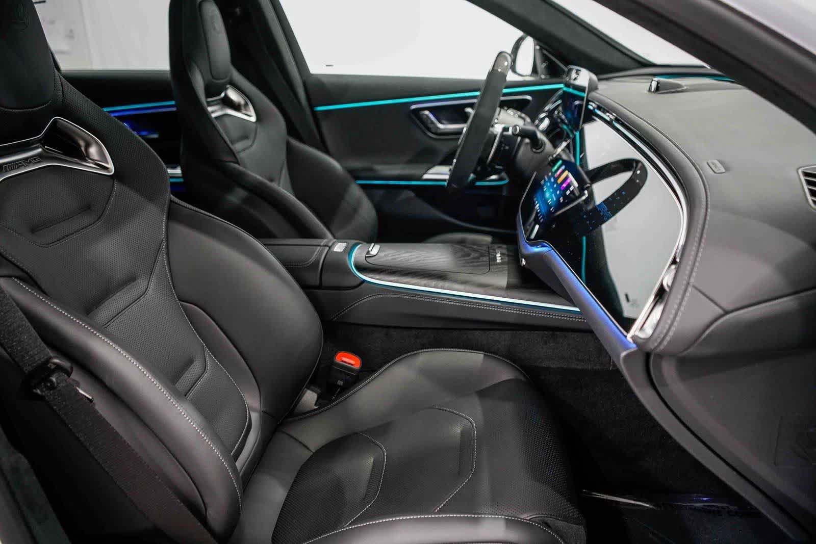 Thumbnail: 2026 Mercedes-Benz E-Class - 19