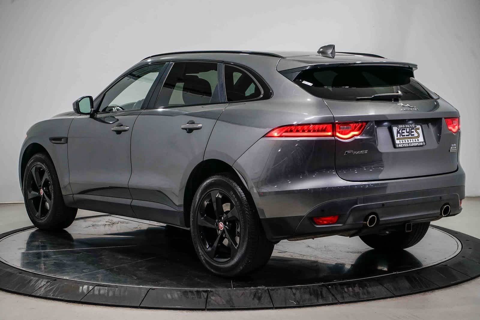 Thumbnail: 2018 Jaguar F-Pace - 2