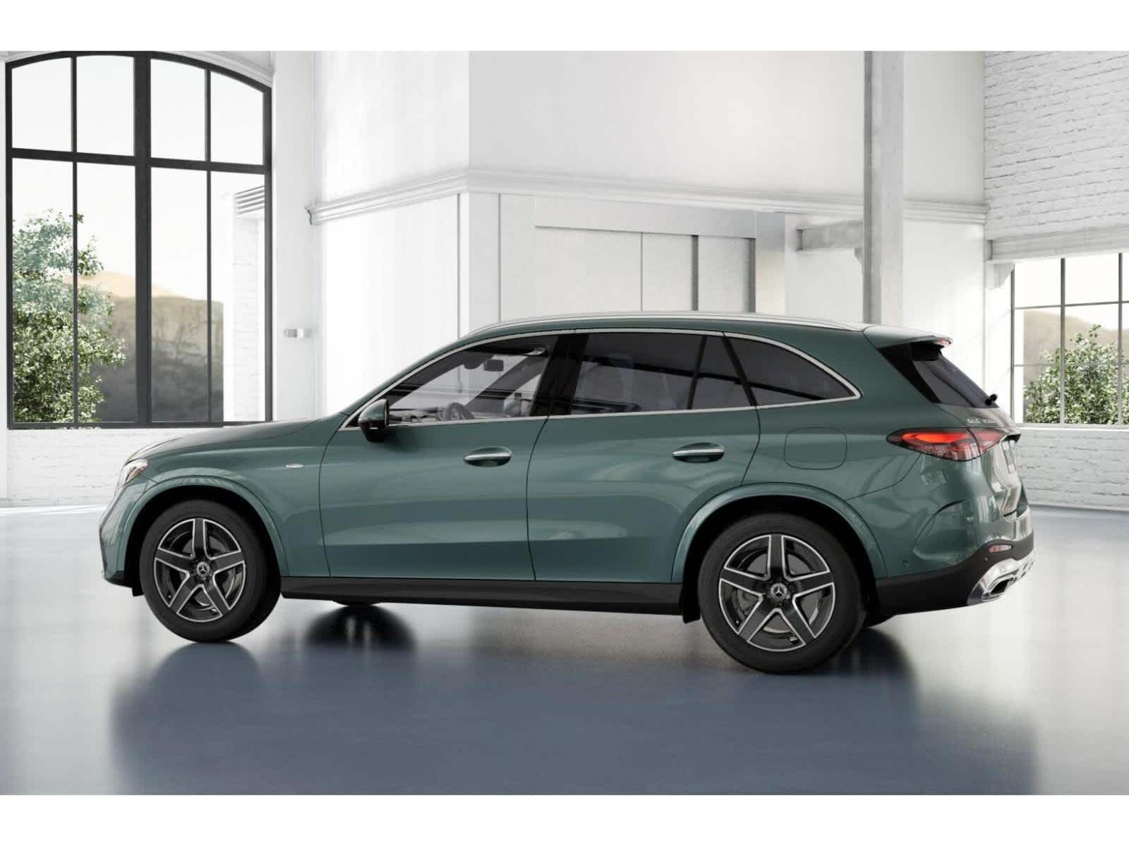 Thumbnail: 2025 Mercedes-Benz GLC - 31