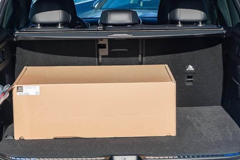 Thumbnail: 2025 Mercedes-Benz GLC - 28