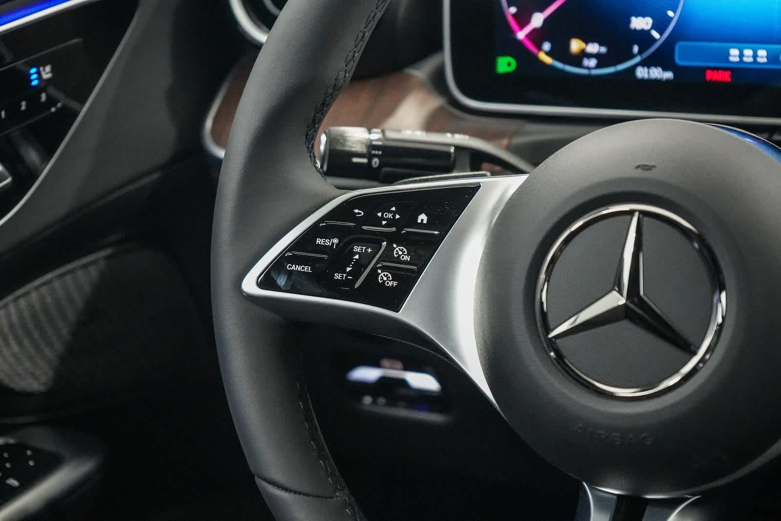 Thumbnail: 2025 Mercedes-Benz C-Class - 20