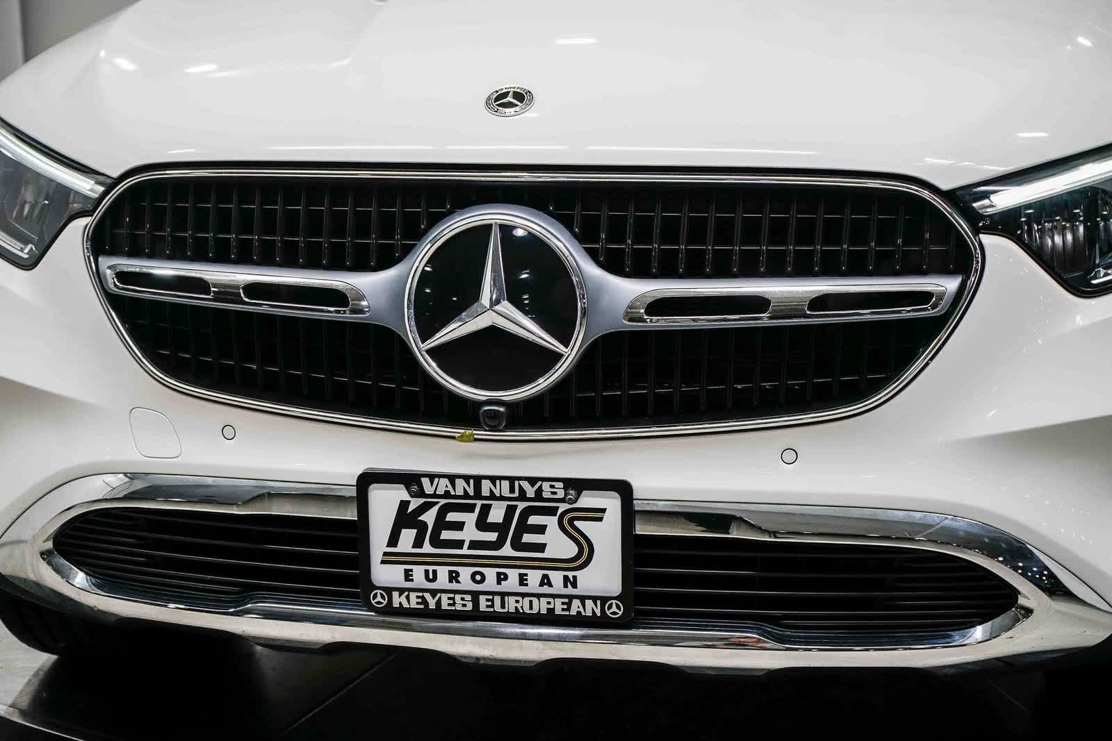 Thumbnail: 2025 Mercedes-Benz GLC - 8