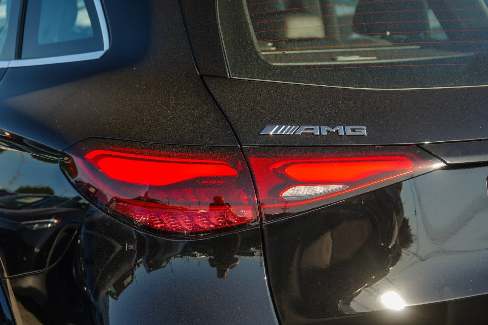 Thumbnail: 2025 Mercedes-Benz GLC - 7