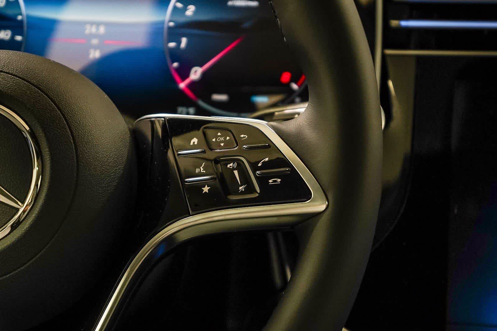 Thumbnail: 2026 Mercedes-Benz E-Class - 19