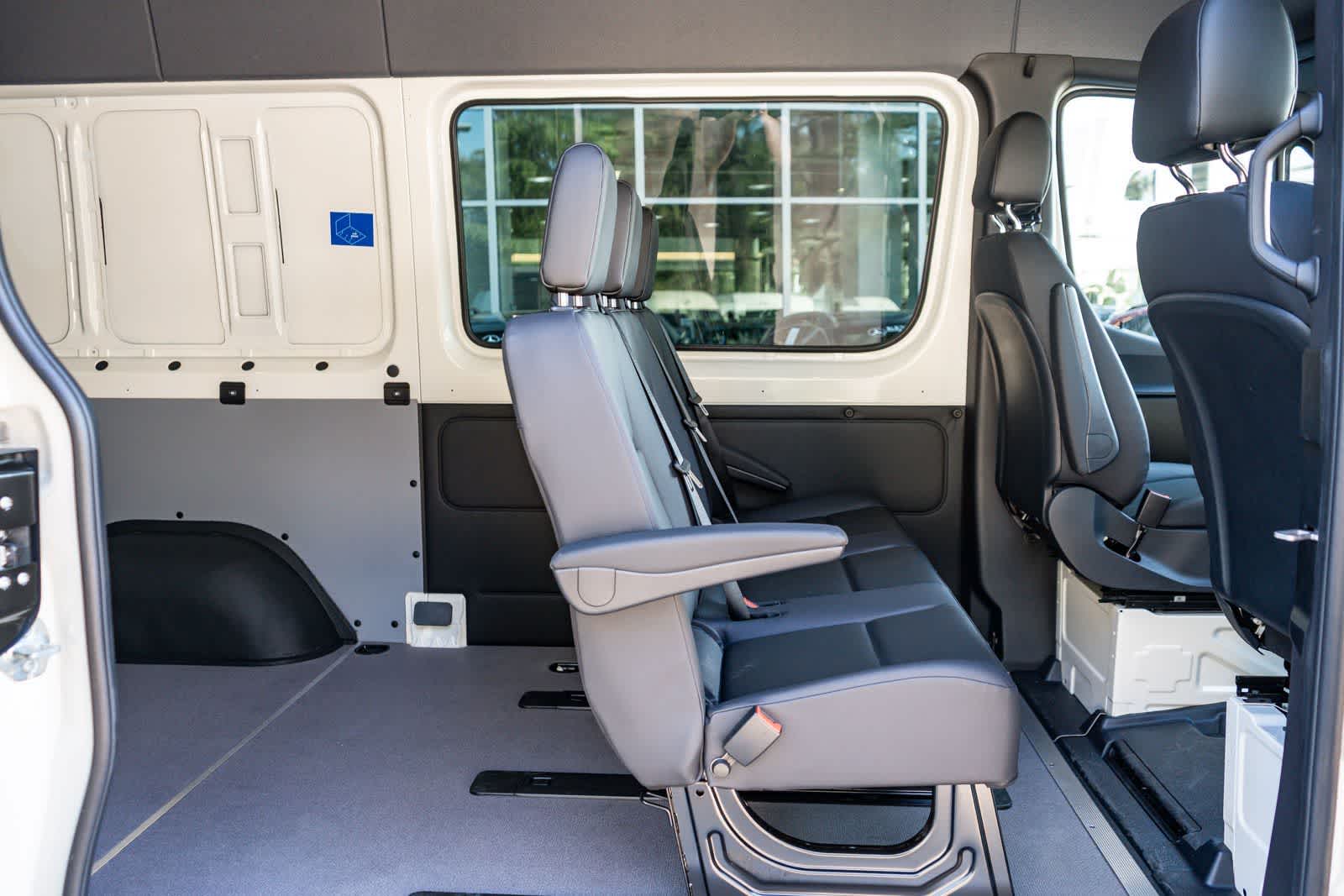 Thumbnail: 2026 Mercedes-Benz Sprinter - 12