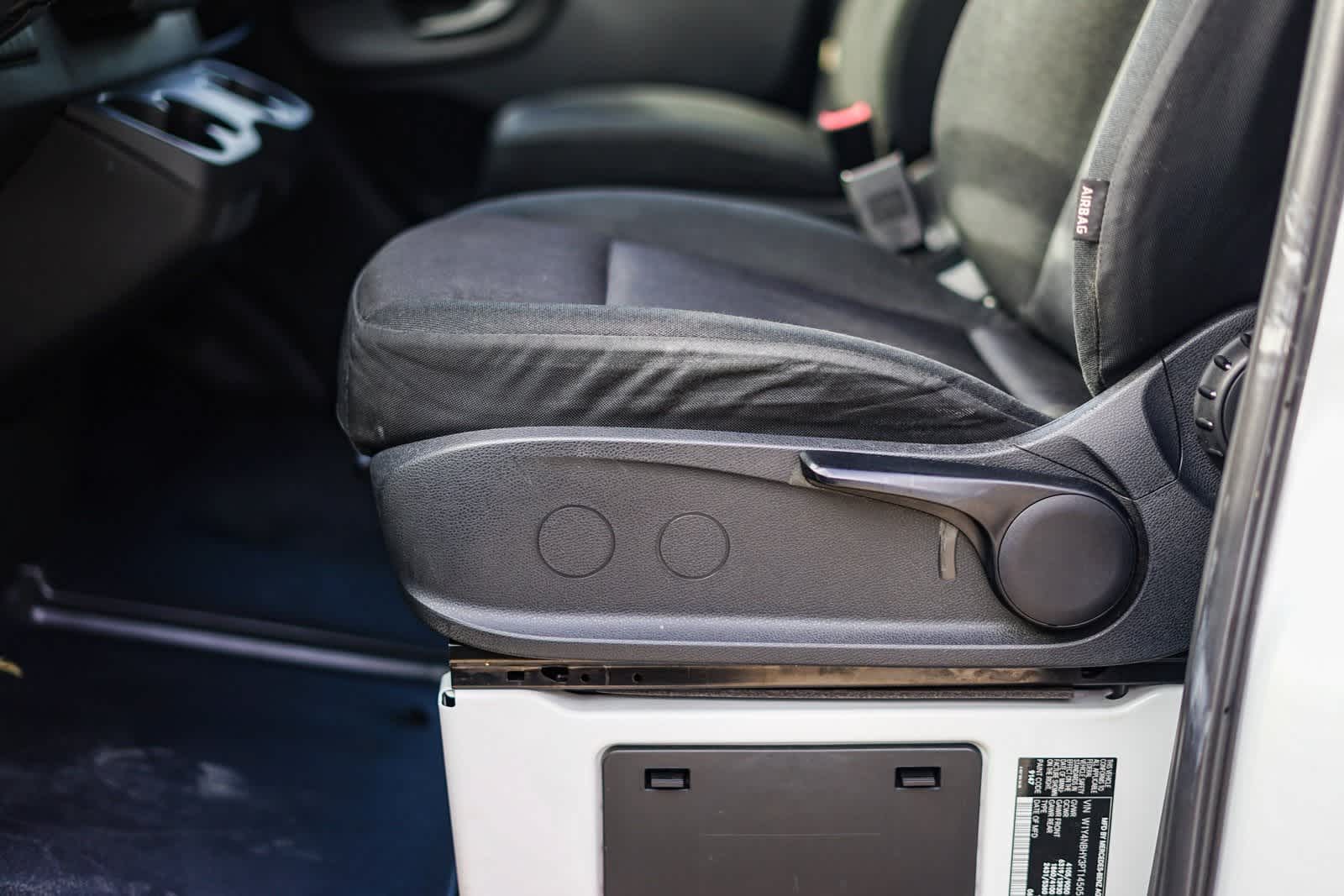 Thumbnail: 2023 Mercedes-Benz Sprinter - 19