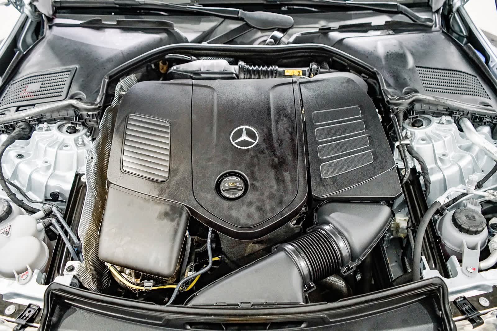 Thumbnail: 2025 Mercedes-Benz C-Class - 28