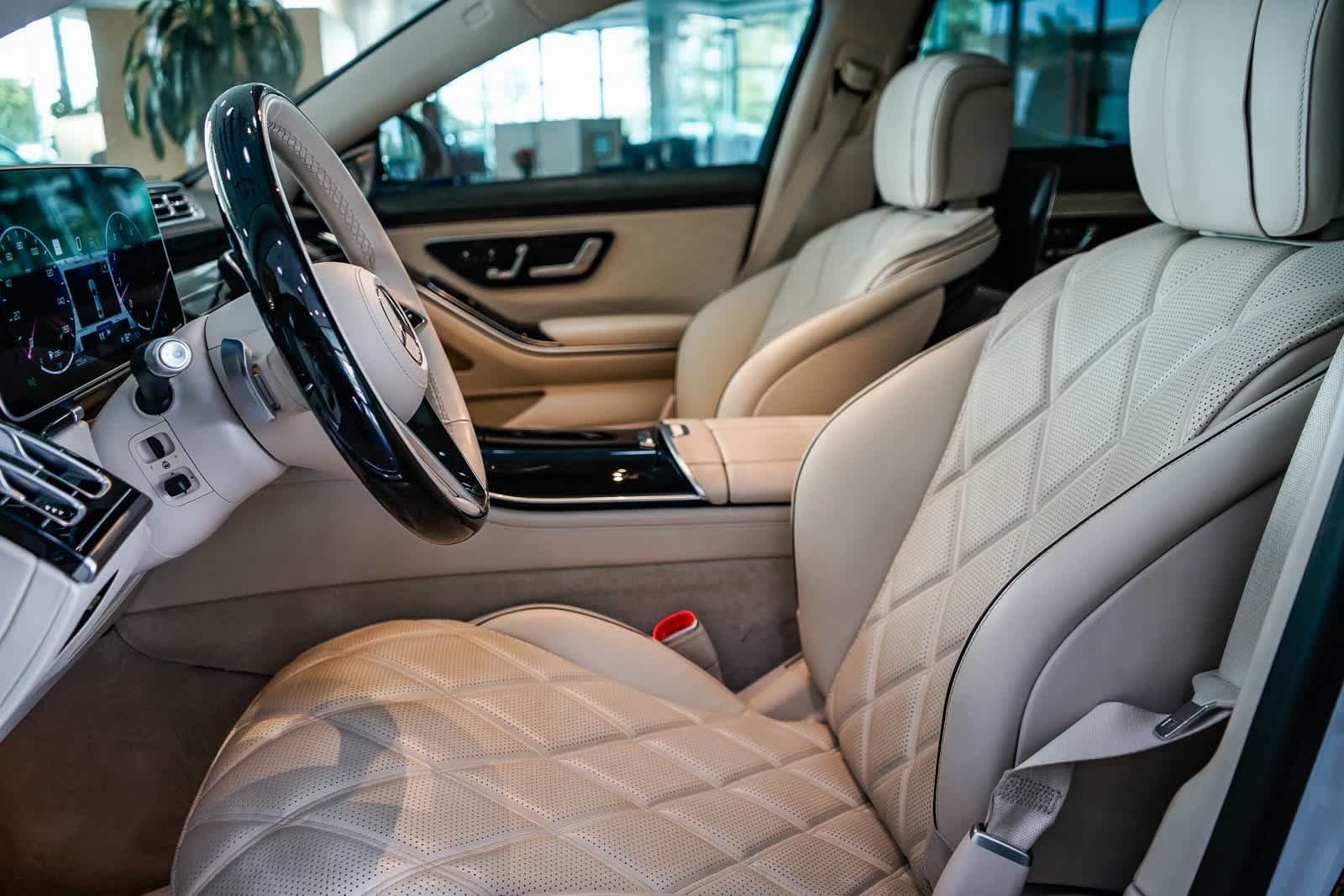 Thumbnail: 2024 Mercedes-Benz S-Class - 17